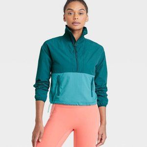 Never Worn Work out Jacket with pockets. 1/2 zipper